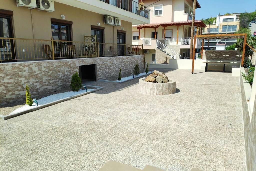 Theasis 5 Luxury Studio With Sea View Νέος Μαρμαράς Εξωτερικό φωτογραφία